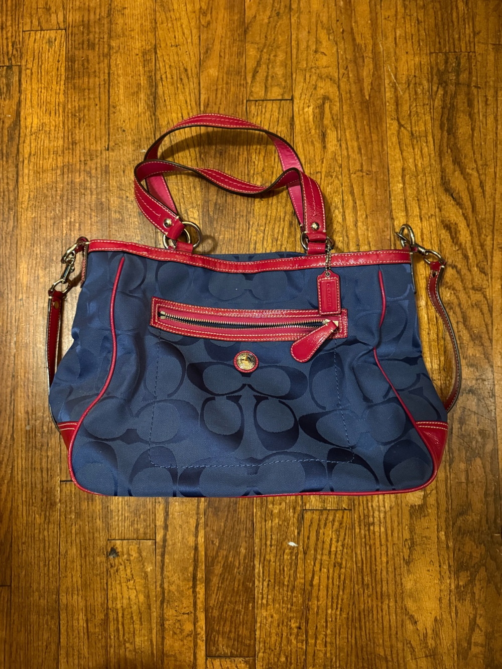Coach Laura Signature Tote